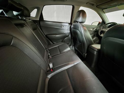 Used 2021 Hyundai Kona Limited w/ Cargo Package FWD image 46