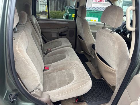 Used 2004 Ford Explorer Sport XLT image 11