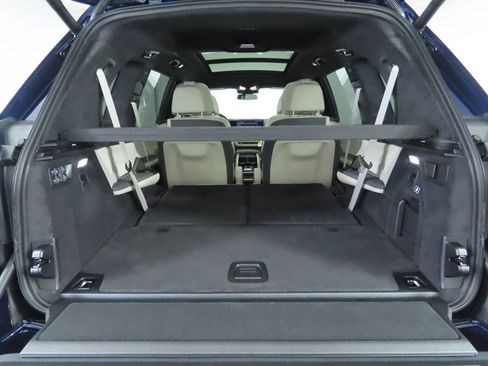 Used 2026 BMW X7 xDrive40i w/ Executive Package AWD/4WD image 32