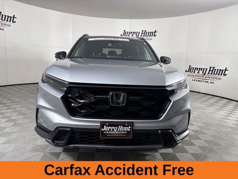 Used 2025 Honda CR-V Sport image 3