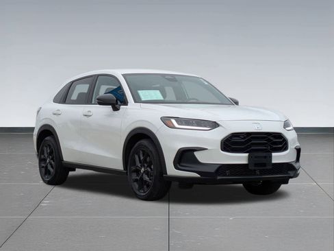 Certified 2024 Honda HR-V Sport image 8