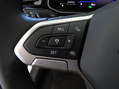 New 2025 Volkswagen Jetta SE image 14