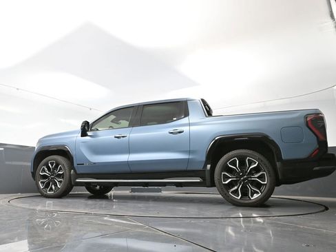 New 2025 GMC Sierra EV Denali image 47