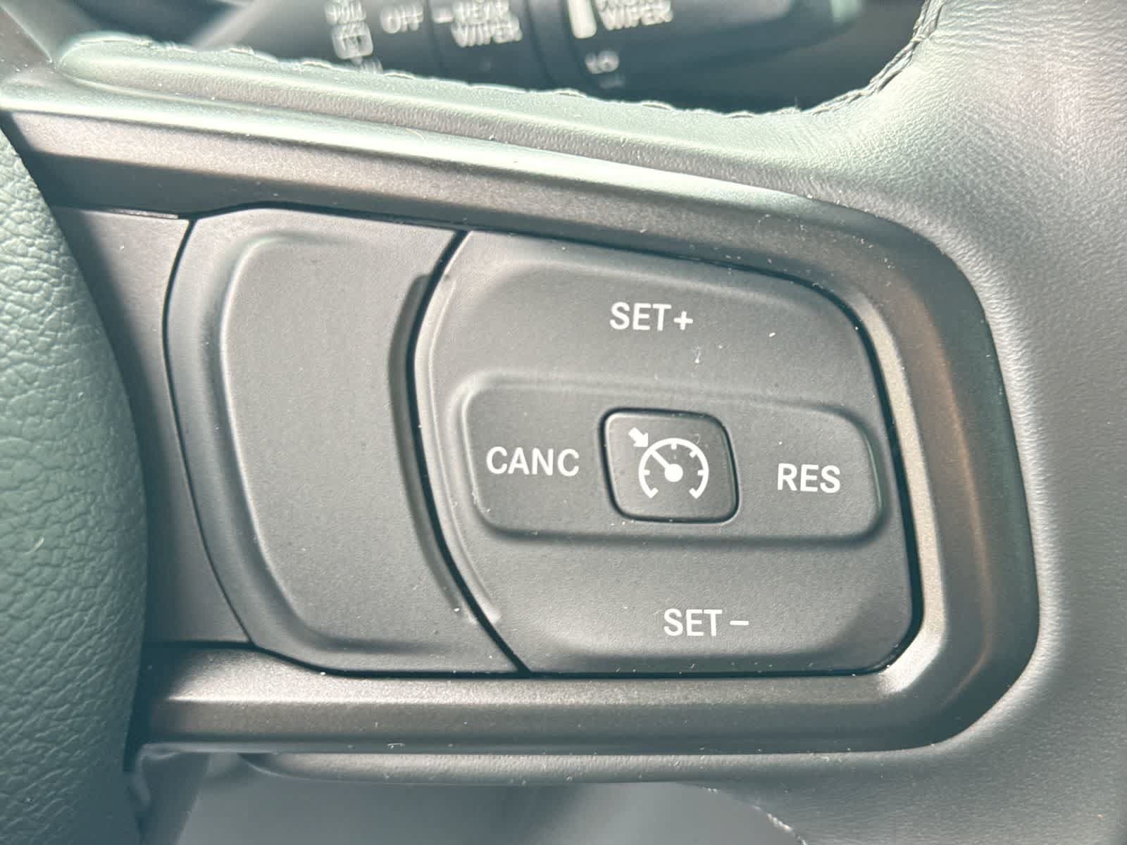 Used 2021 Jeep Wrangler Unlimited Sport AWD/4WD image 30