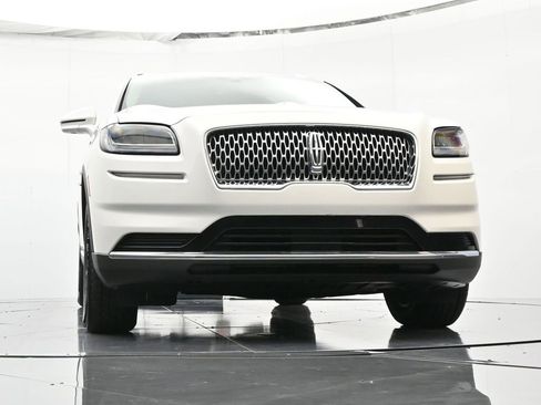 Certified 2022 Lincoln Nautilus FWD image 48