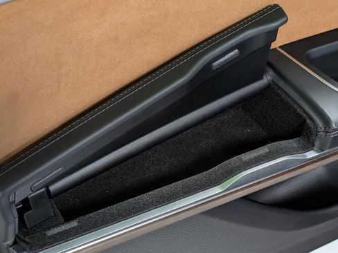 Used 2024 Audi A8 L 3.0T w/ Comfort Plus Package image 17