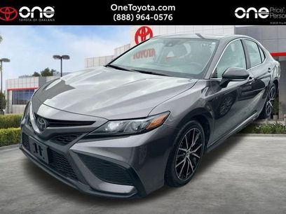 Used 2022 Toyota Camry SE