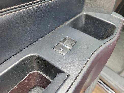 Used 2020 Ford Explorer Limited image 20