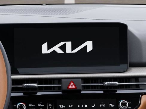 New 2026 Kia Sportage X-Line w/ X-Line Technology Package AWD/4WD image 19