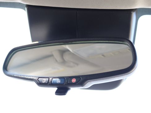 Used 2018 Buick Encore Preferred image 32