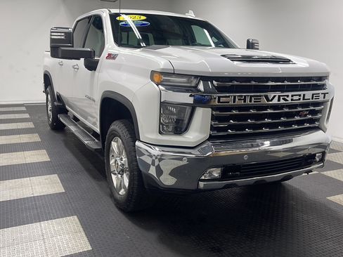 Used 2023 Chevrolet Silverado 2500 LTZ w/ LTZ Premium Package AWD/4WD image 5
