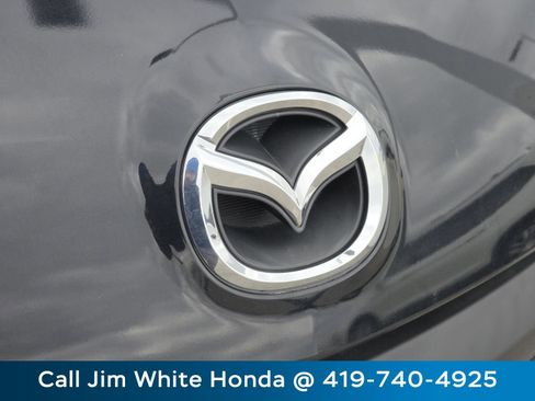 Used 2010 MAZDA MAZDA3 i Touring image 11