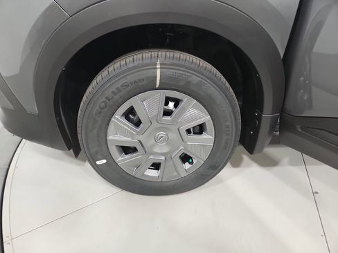New 2026 Nissan Kicks S FWD image 25