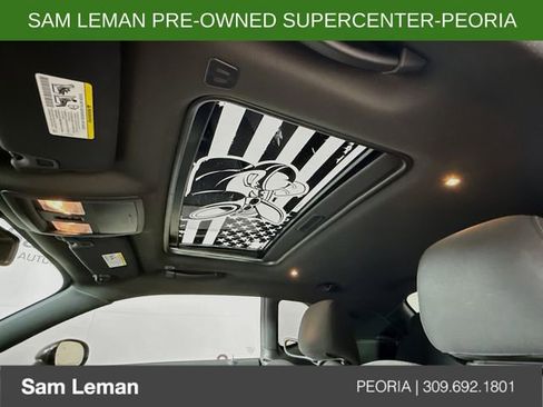 Used 2018 Dodge Challenger R/T Scat Pack image 21