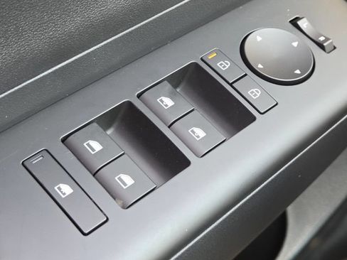 New 2026 Hyundai Kona SEL Sport AWD/4WD image 32