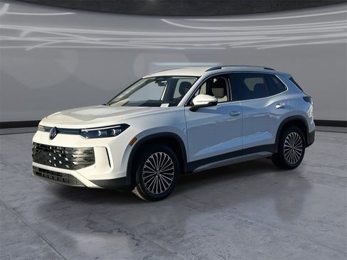 New 2026 Volkswagen Tiguan S image 1