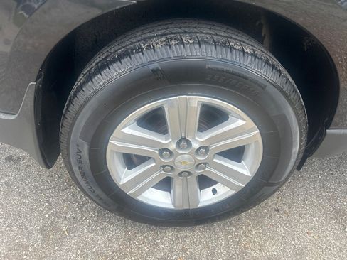 Used 2014 Chevrolet Traverse LT FWD image 23
