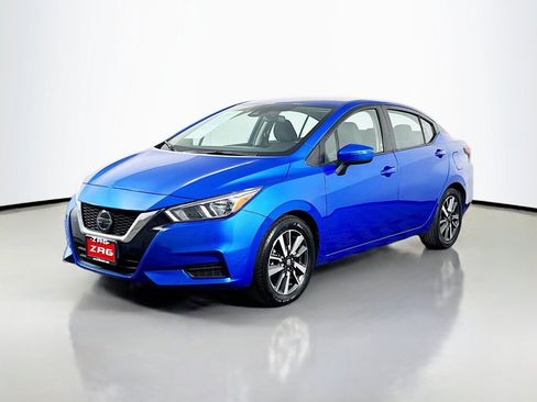 Used 2021 Nissan Versa SV FWD image 1