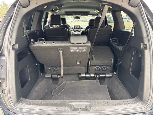 Used 2023 Honda Odyssey Sport image 27