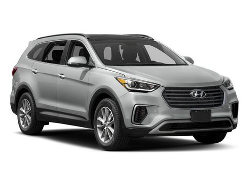 Used 2018 Hyundai Santa Fe SE w/ Winter Weather Package AWD/4WD image 9