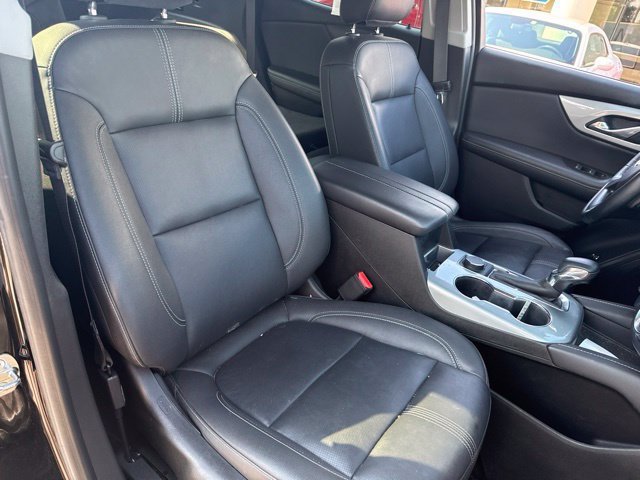 Used 2023 Chevrolet Blazer LT w/ Midnight/Sport Edition FWD image 18