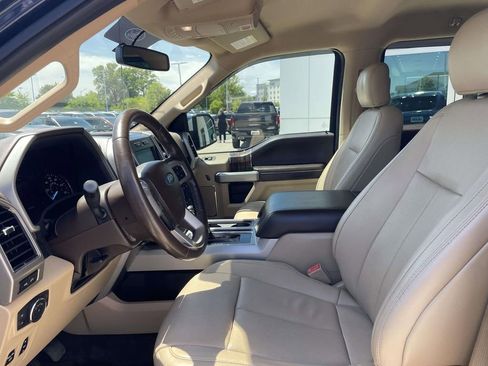 Used 2018 Ford F150 Lariat w/ Equipment Group 501A Mid AWD/4WD image 14