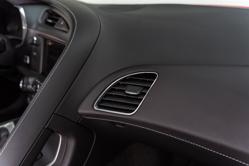 Used 2018 Chevrolet Corvette Z06 RWD image 66