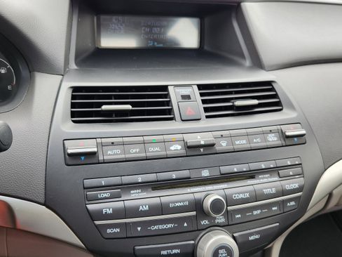 Used 2009 Honda Accord EX-L image 18