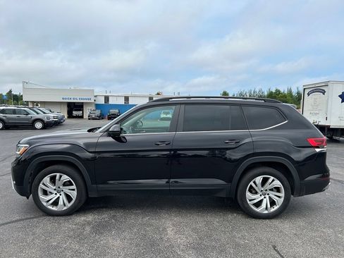 Used 2022 Volkswagen Atlas SE AWD/4WD image 2