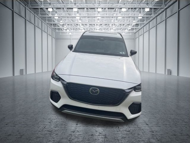 Certified 2025 MAZDA CX-70 Plug-In Hybrid w/ Premium Plus AWD/4WD image 6