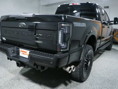 Used 2022 Ford F250 Lariat w/ Tremor Off-Road Package AWD/4WD image 7