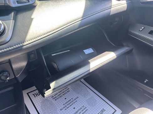 Used 2015 Toyota RAV4 Limited FWD image 14