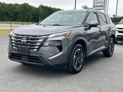 Used 2024 Nissan Rogue SV