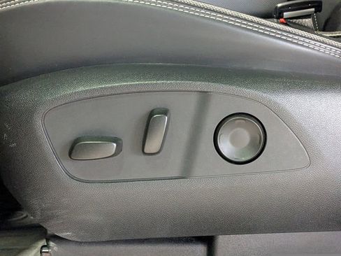 Used 2024 GMC Sierra EV Denali image 19