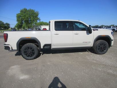 New 2026 GMC Sierra 2500 AT4 w/ AT4 Premium Plus Package