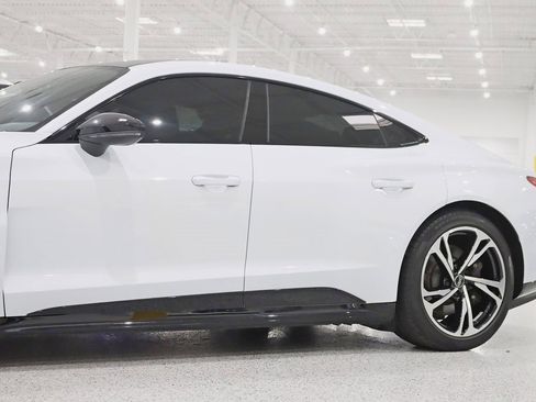 Used 2023 Audi e-tron GT Premium Plus w/ Performance Package image 4