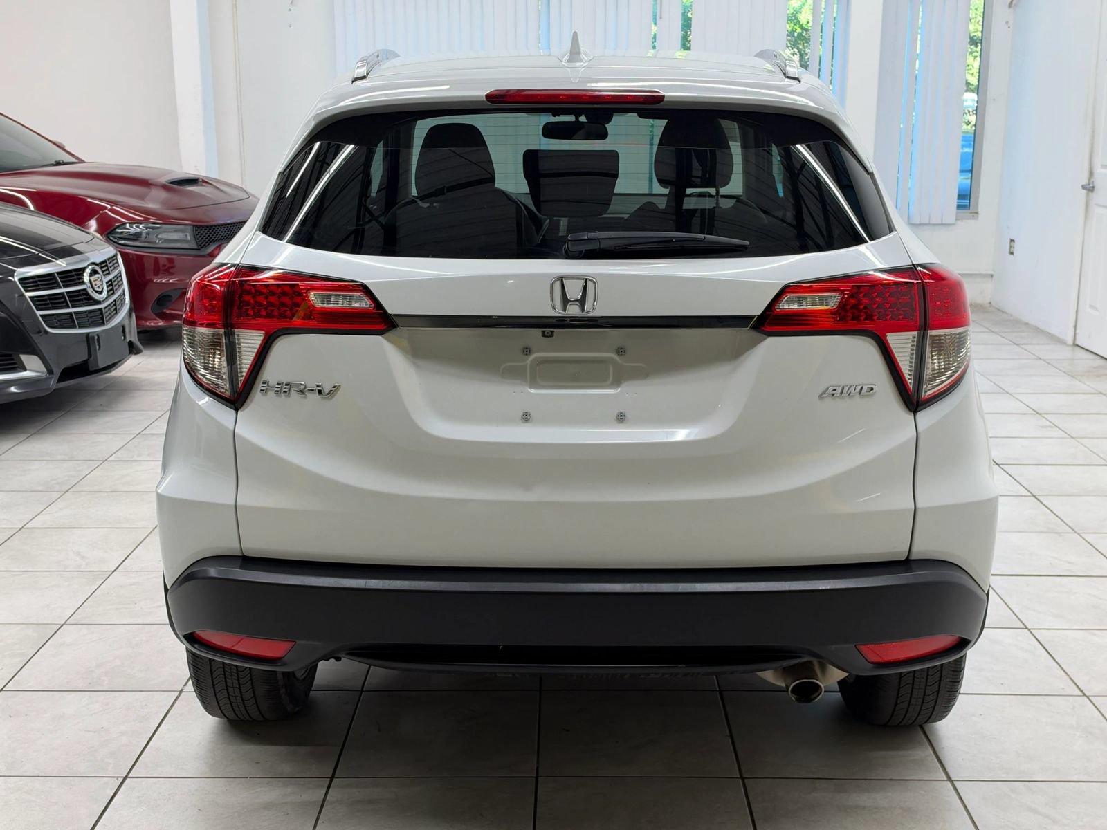 Used 2021 Honda HR-V EX image 8