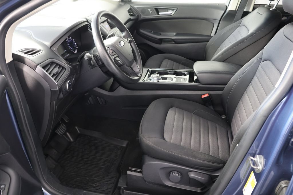 Used 2019 Ford Edge SE AWD/4WD image 17