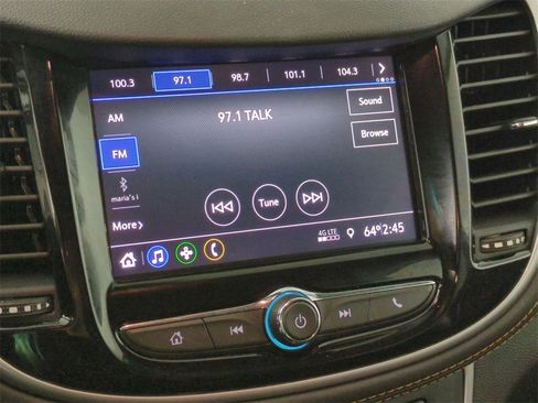 Certified 2022 Chevrolet Trax LT w/ Midnight Edition image 13