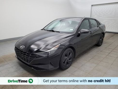 Used 2021 Hyundai Elantra SEL image 1