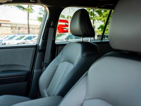 Certified 2026 Subaru Outback Premium AWD/4WD image 33