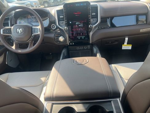 New 2026 RAM 1500 Laramie AWD/4WD image 21