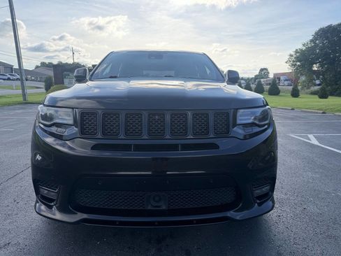 Used 2019 Jeep Grand Cherokee SRT AWD/4WD image 12