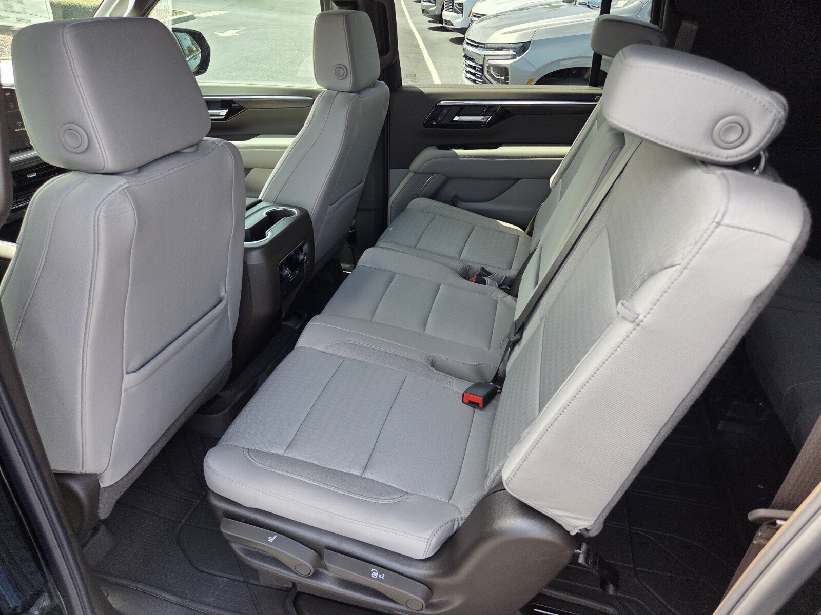 New 2026 Chevrolet Suburban LS w/ LPO, Dark Essentials Package RWD image 6