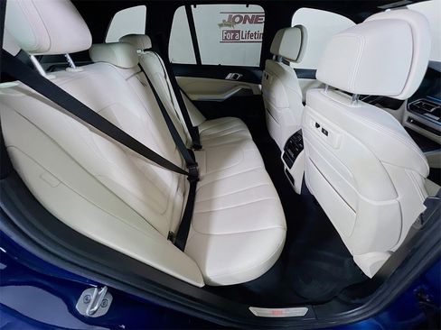 Used 2022 BMW X5 xDrive45e w/ Executive Package image 31