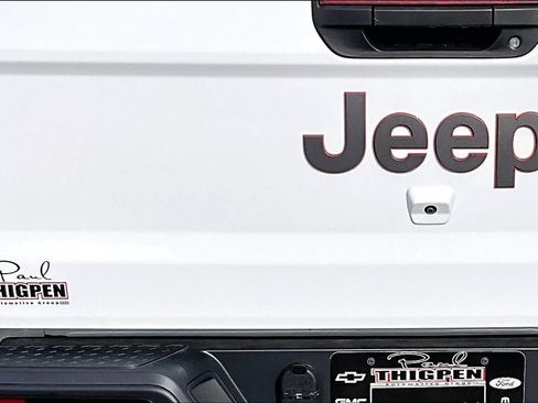 New 2025 Jeep Gladiator Mojave w/ Safety Group AWD/4WD image 10