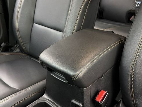 Used 2025 Jeep Wrangler Unlimited Sahara w/ Safety Group image 36