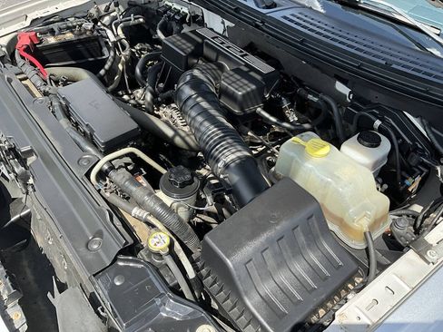 Used 2011 Ford F150 Platinum AWD/4WD image 35