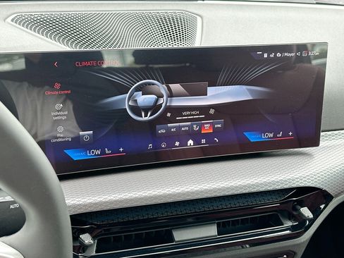 Certified 2025 BMW i4 eDrive40 RWD image 13