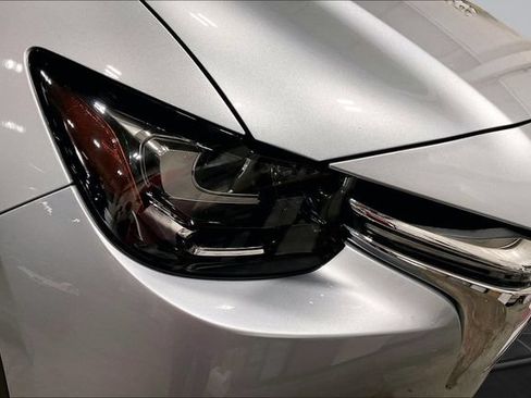 Certified 2024 MAZDA CX-90 Plug-In Hybrid w/ Premium Pkg AWD/4WD image 30